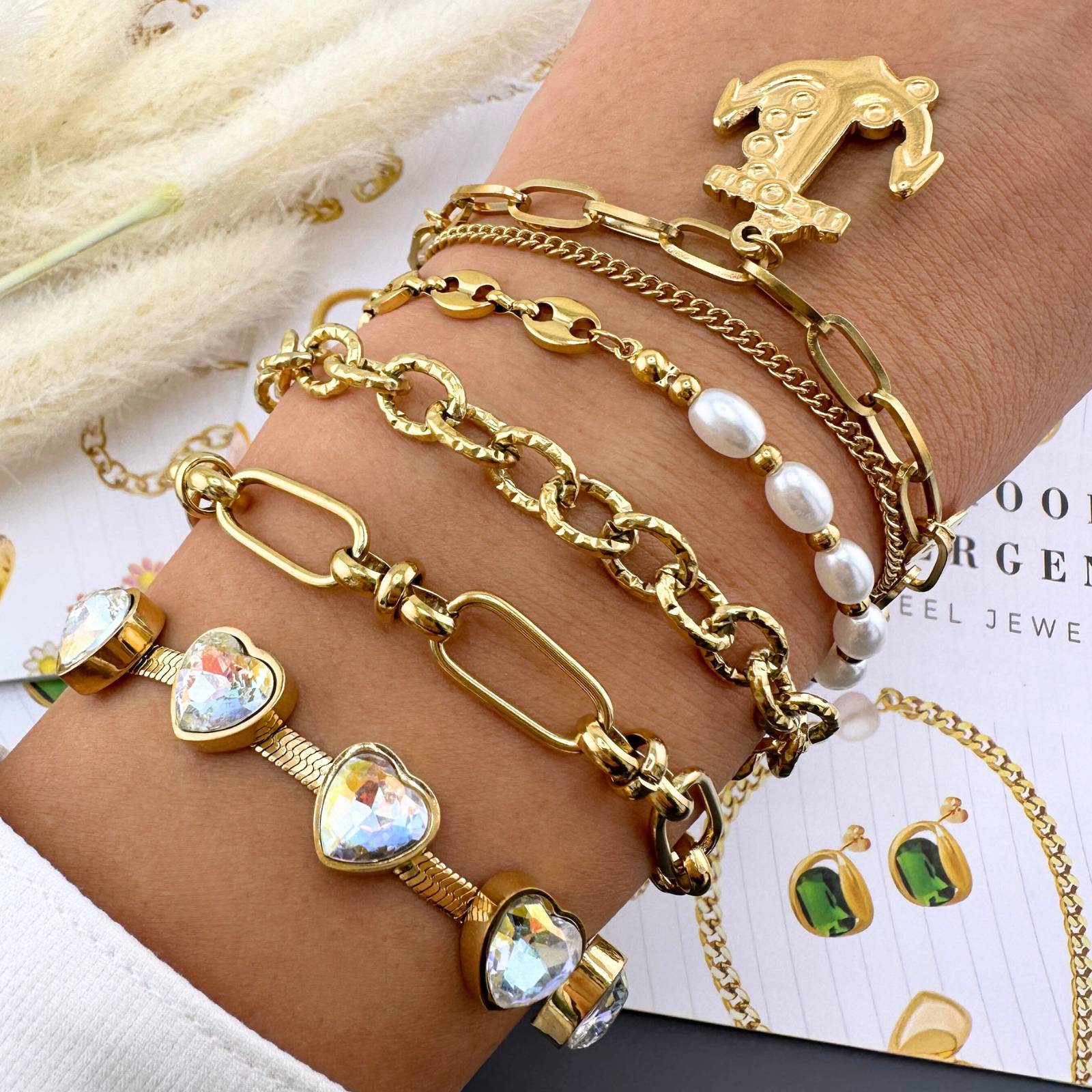Pearl & Gilded Bean Fusion Bracelet