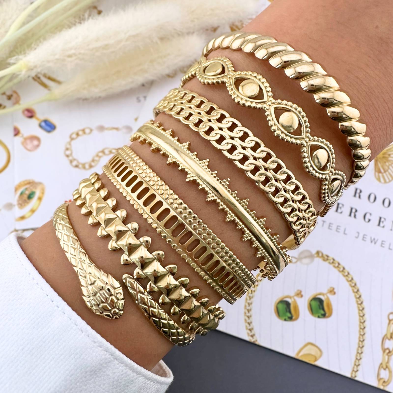 Imperial Cobra Bypass Bracelet