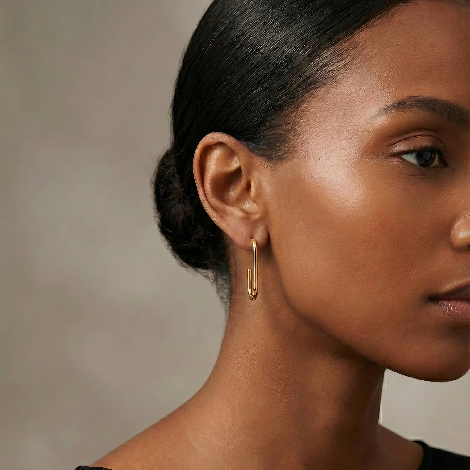 The Elongated Gilded Earring