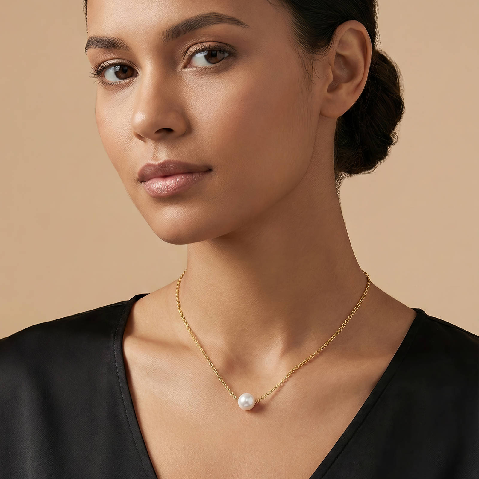 Single Pearl Solitaire Necklace