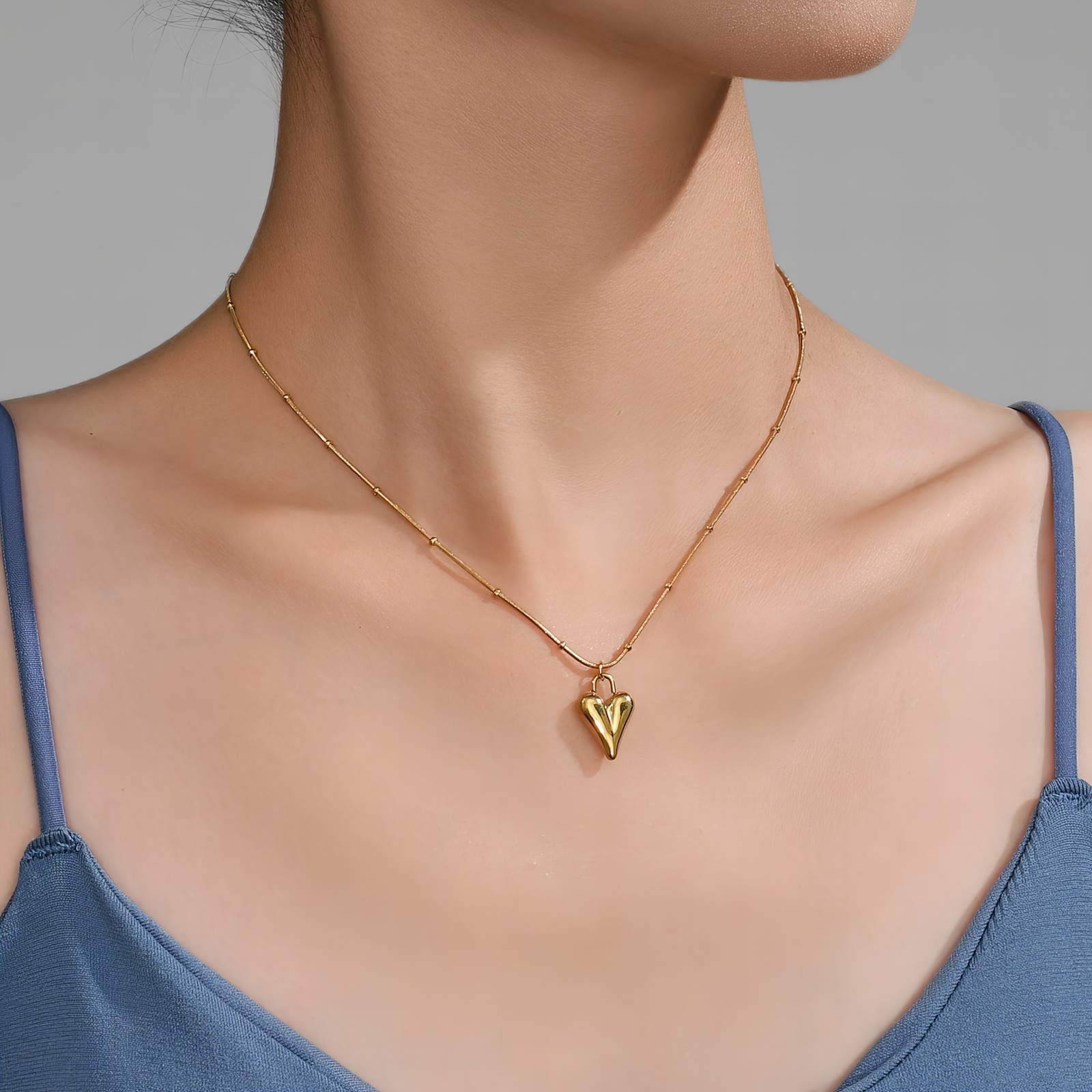 Sculptural Polished Puffy Heart Necklace