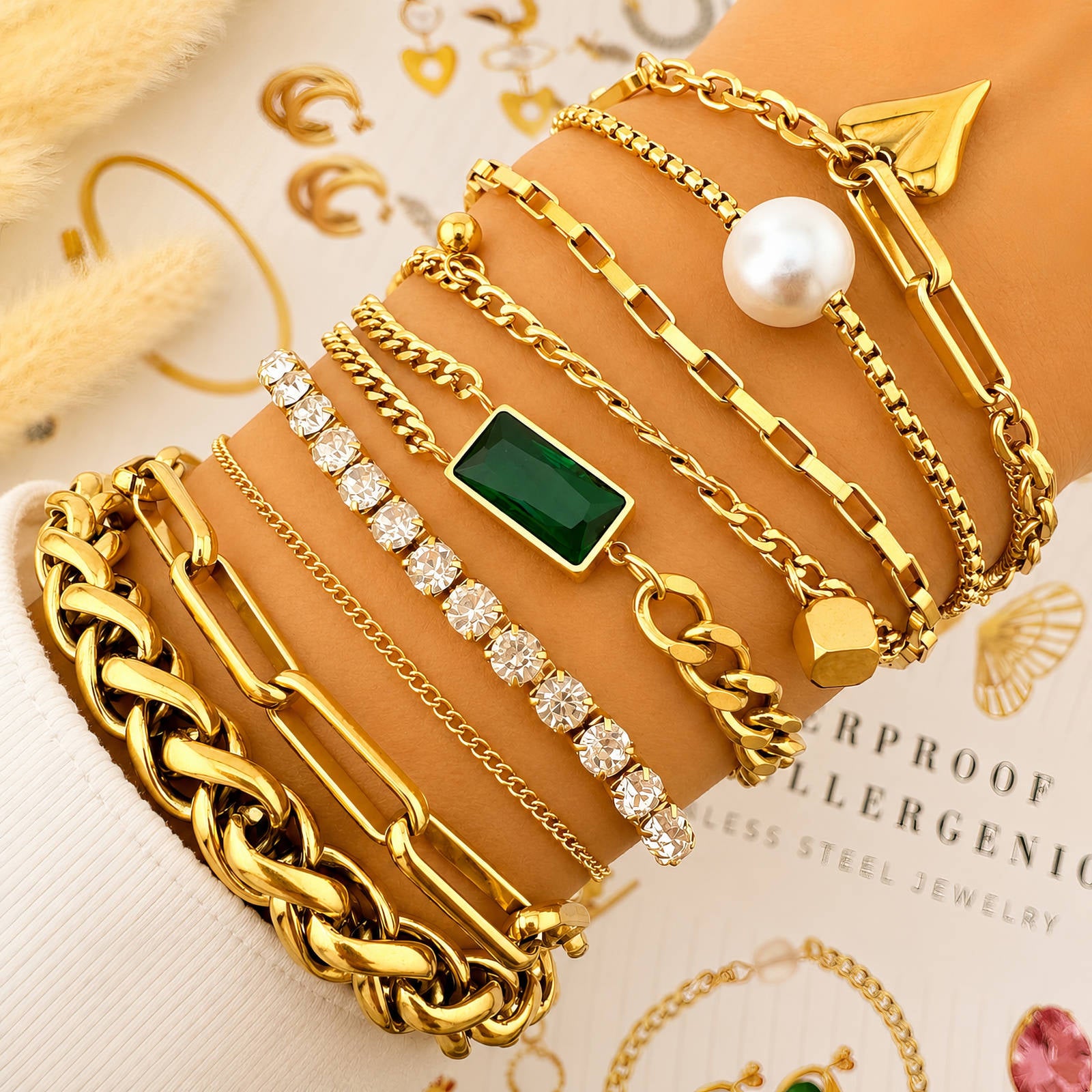 VYRA Waterproof Gold Fine Bracelet - tarnish-free hypoallergenic jewellery NZ AU