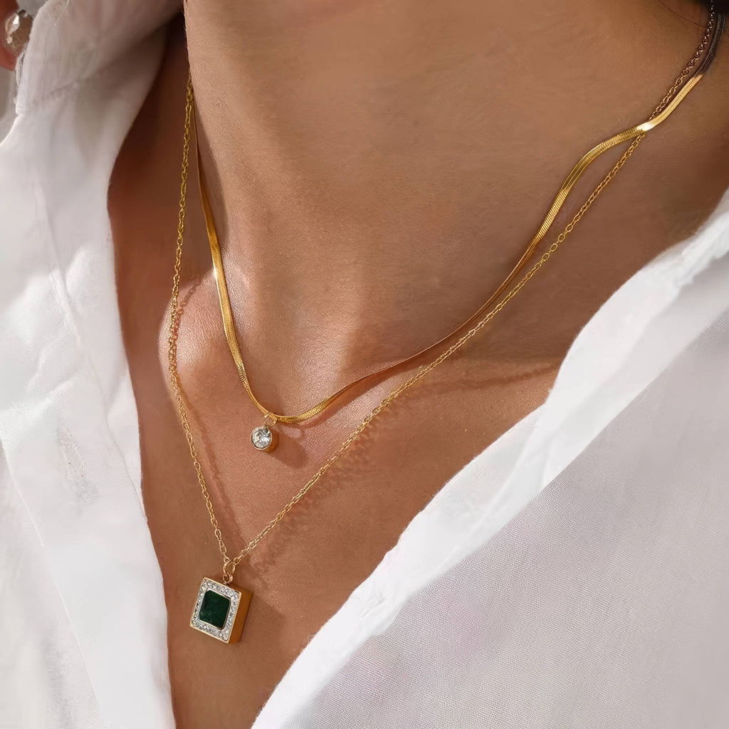VYRA Waterproof Gold Pendant Necklace - tarnish-free hypoallergenic jewellery NZ AU